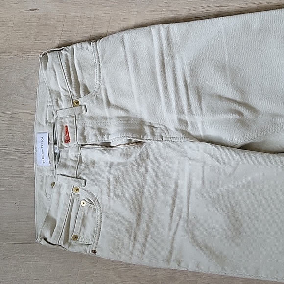 Tu Es Mon Tresor The Cornelian Jean in Light Gray size 26 - Picture 2 of 13
